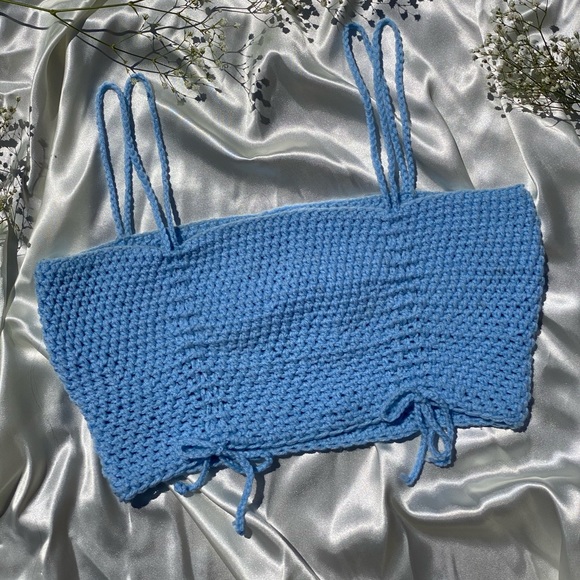 Crochet Top - Picture 2 of 3